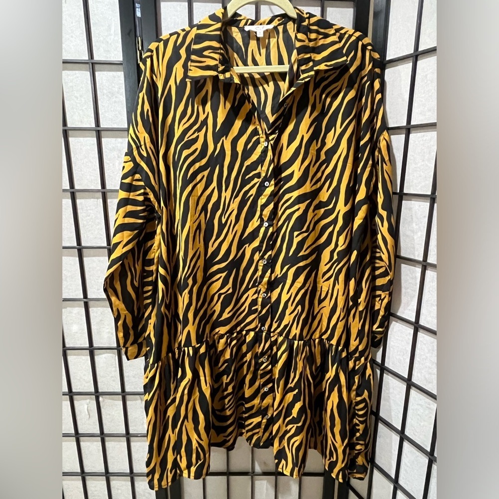 EASEL Yellow and Black Zebra /TIGER Print Button-Up TIERED Dress WOMEN SIZE S
